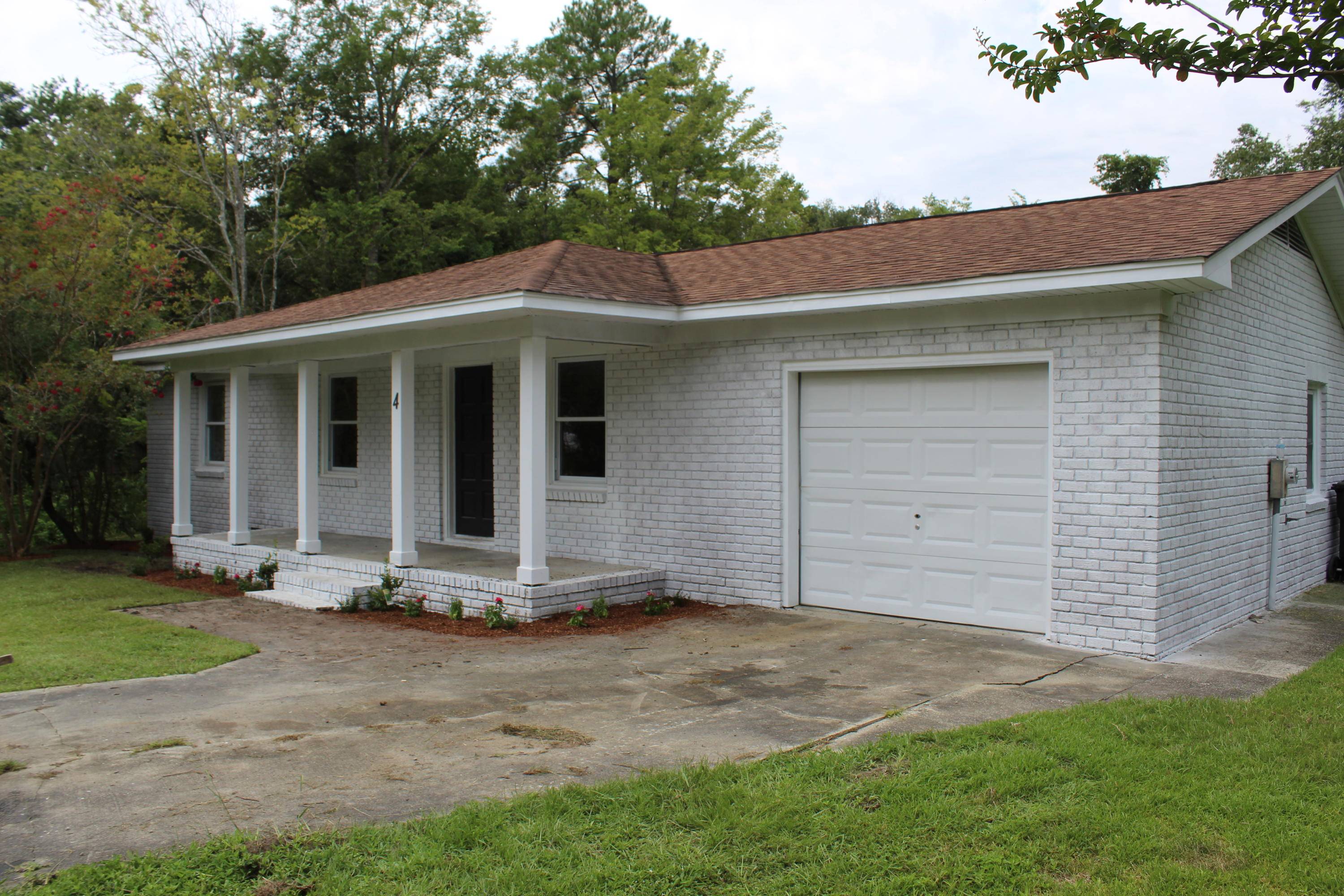 Goose Creek, SC 29445,4 Azalea Ct