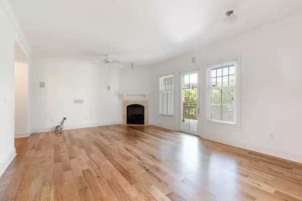 Charleston, SC 29407,498 Albemarle Rd #313