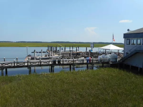 Edisto Beach, SC 29438,3701 Docksite Rd #121