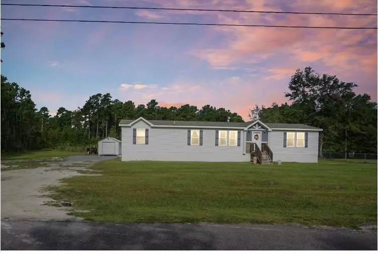 281 Old Grade Rd, Moncks Corner, SC 29461