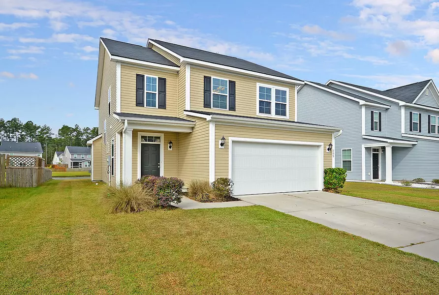 305 Saucer Rd, Summerville, SC 29486