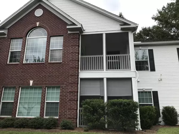 132 Golfview Ln, Summerville, SC 29485