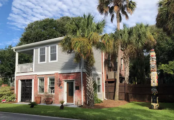 506 E Ashley Ave, Folly Beach, SC 29439