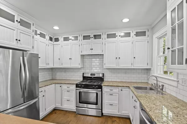 North Charleston, SC 29405,1166 Arant St