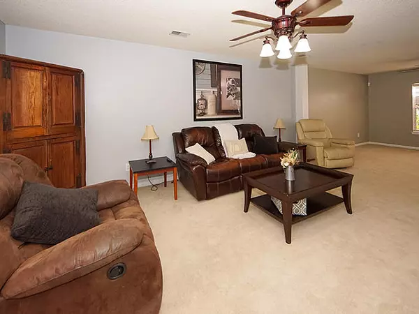 Summerville, SC 29483,111 Ducane St