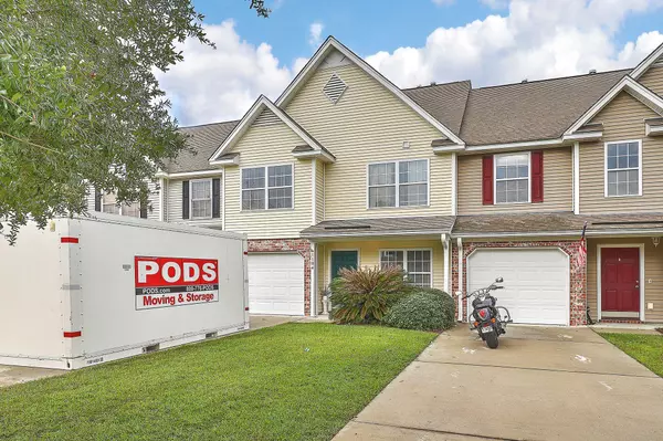 1104 Poplar Grove Pl, Summerville, SC 29483