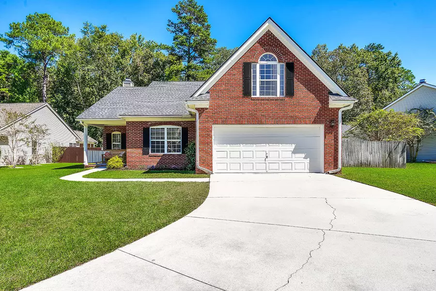 123 Oakbluff Rd, Summerville, SC 29485