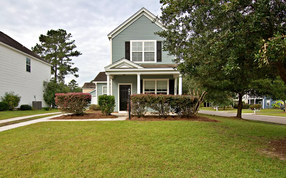 Summerville, SC 29485,8989 Planters Row Ln