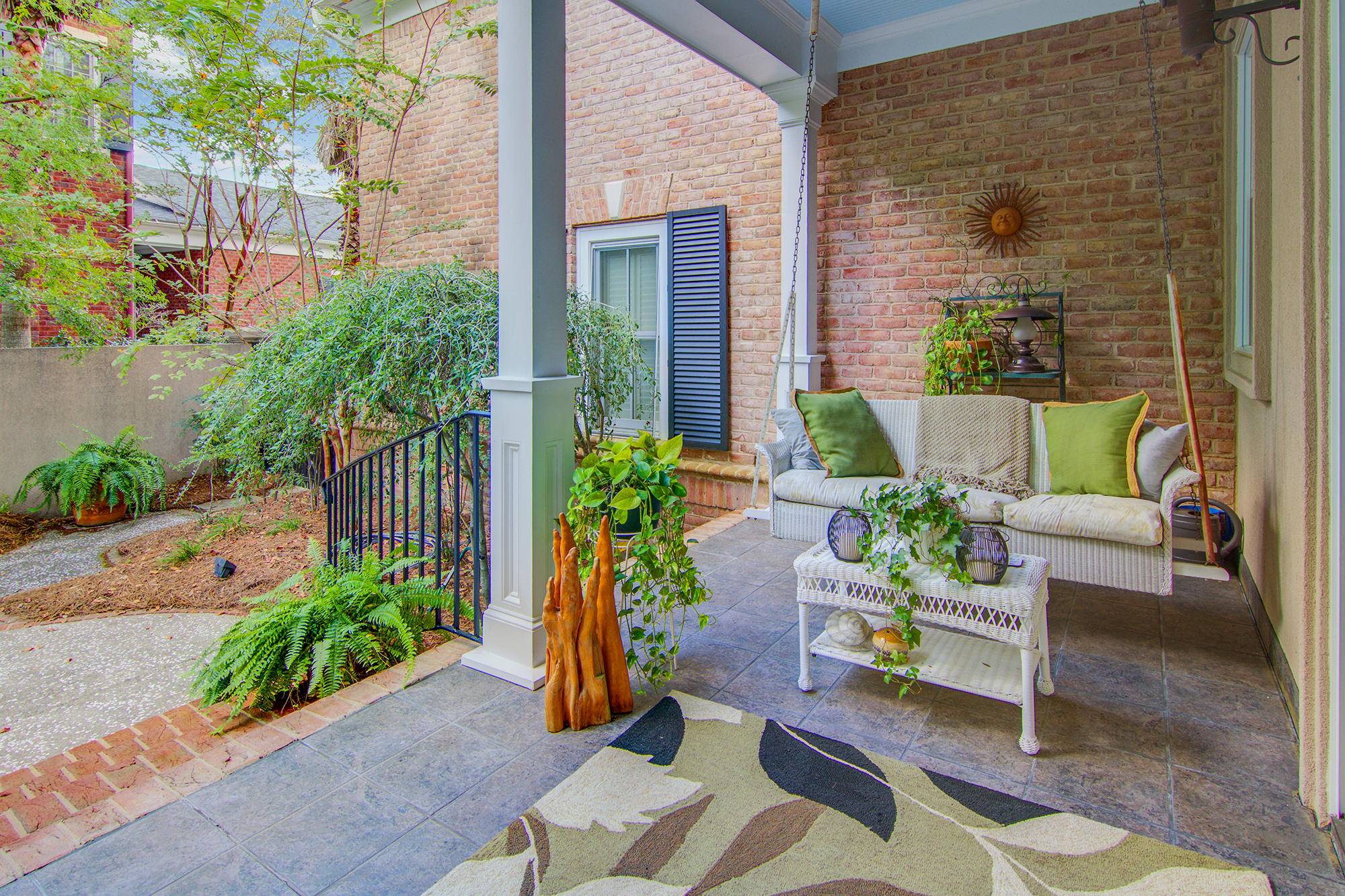 Daniel Island, SC 29492,14 Pagett St