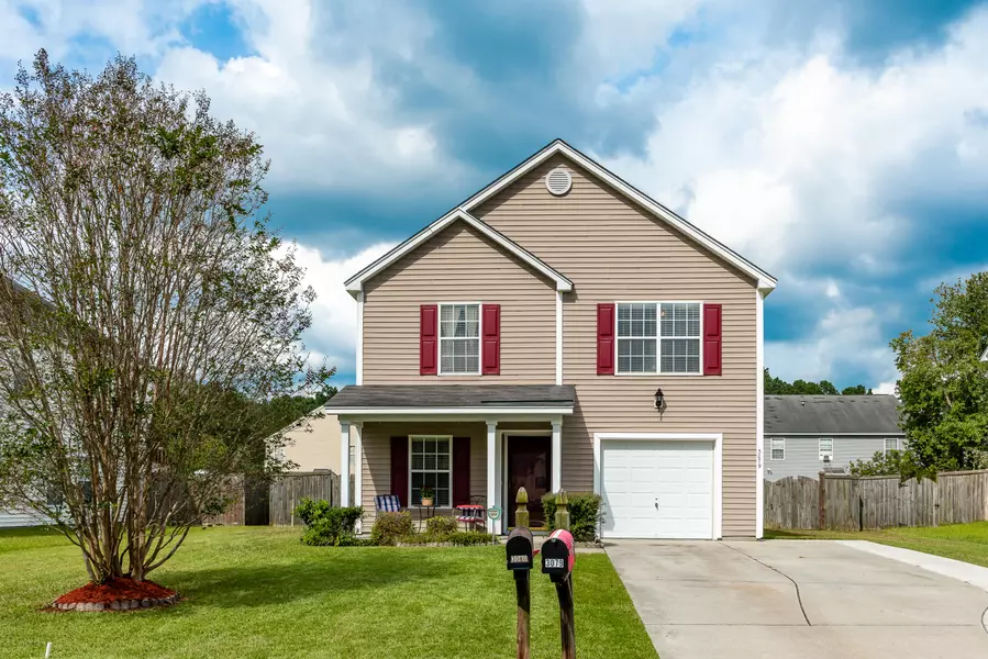 3079 Maple Leaf Dr, Moncks Corner, SC 29461