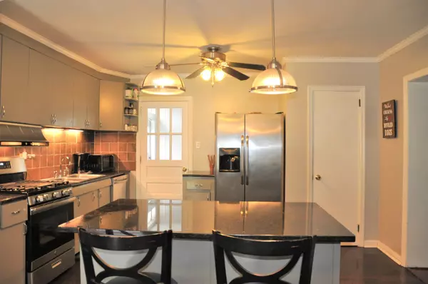 Johns Island, SC 29455,1555 Castlewick Ave