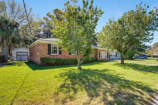 Mount Pleasant, SC 29464,4 William St