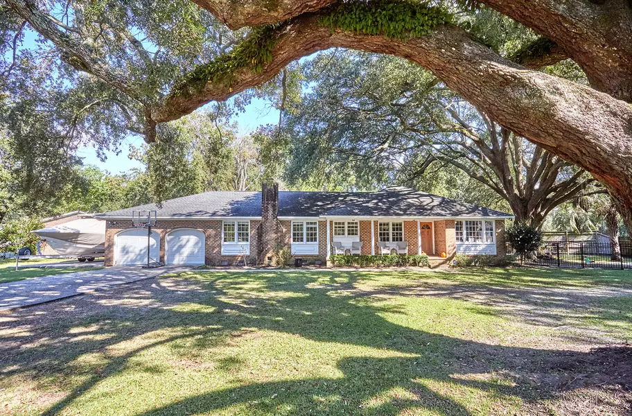 1344 Old Colony Rd, Mount Pleasant, SC 29464
