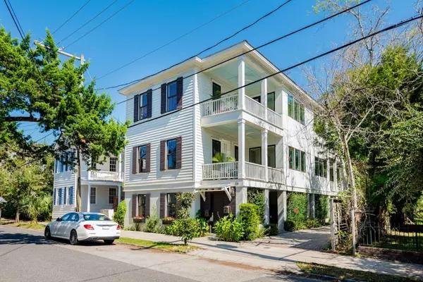 26 Smith St #A, Charleston, SC 29401