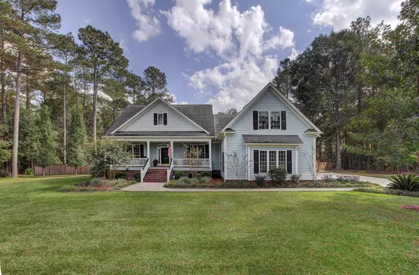 2054 Briar Bend Rd, Ridgeville, SC 29472