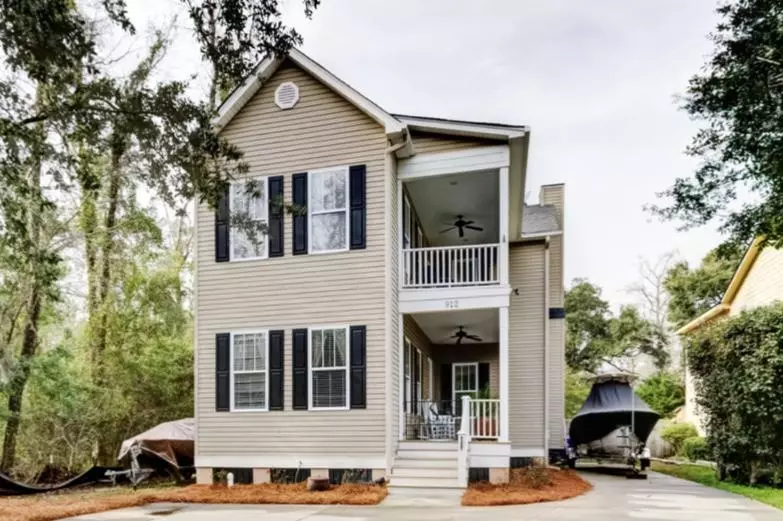 912 Mathis Ferry Rd, Mount Pleasant, SC 29464