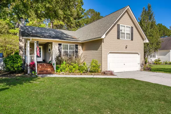 2208 Sawmill Trace Ln, North Charleston, SC 29420