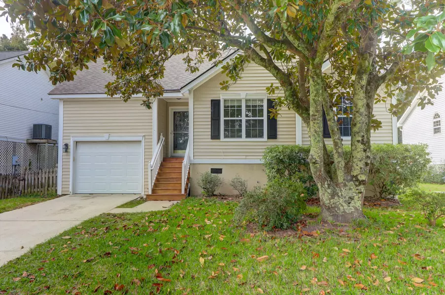 1203 Valley Forge Dr, Charleston, SC 29412