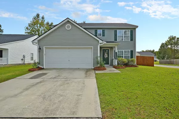 111 Slow Mill Dr, Goose Creek, SC 29445