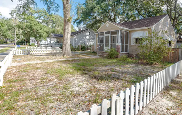305 Bay St, Walterboro, SC 29488