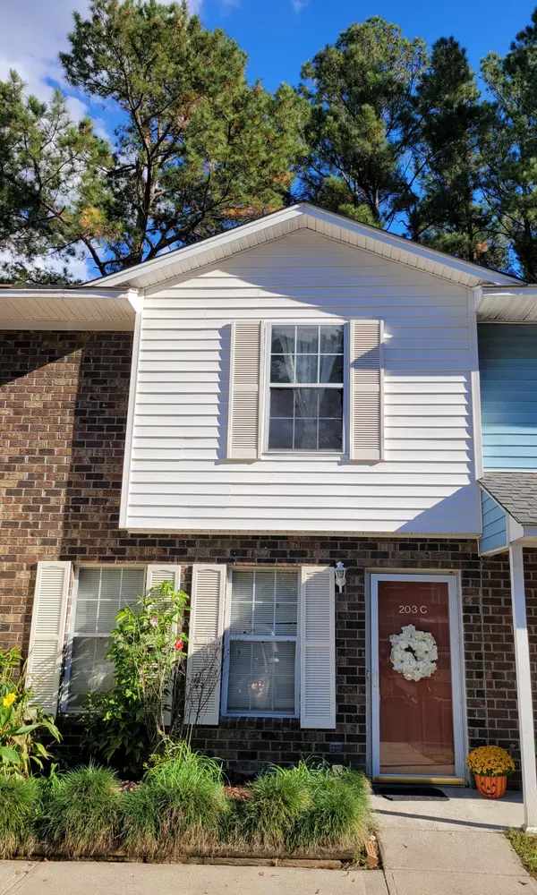 203 Weber Rd #C, Summerville, SC 29483