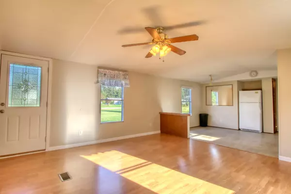 Bonneau, SC 29431,444 Pooshee Plantation Way