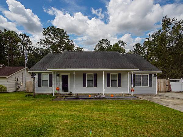 2919 Salamander Creek Ln, North Charleston, SC 29406