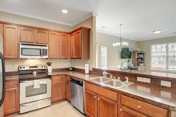 Summerville, SC 29483,716 Hemingway Cir