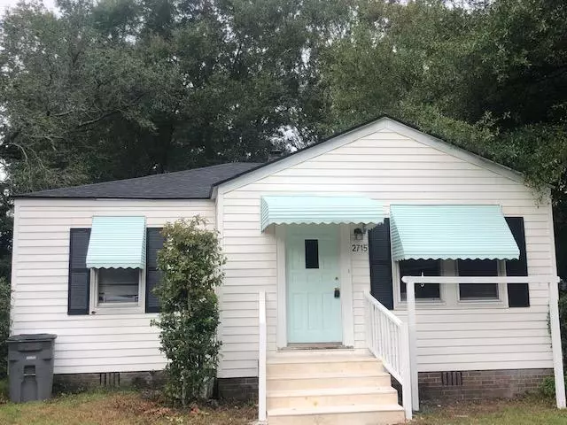 2715 Constitution Ave, North Charleston, SC 29405