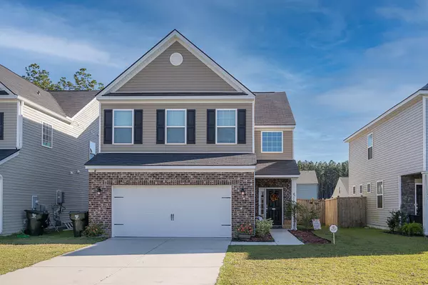 750 Redbud Ln, Summerville, SC 29486