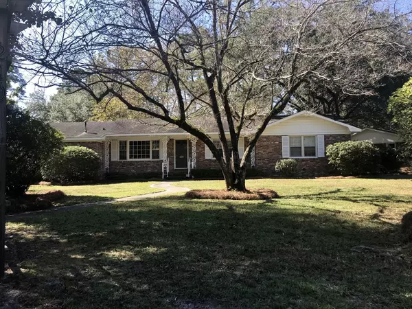 210 Harter Dr, Summerville, SC 29485