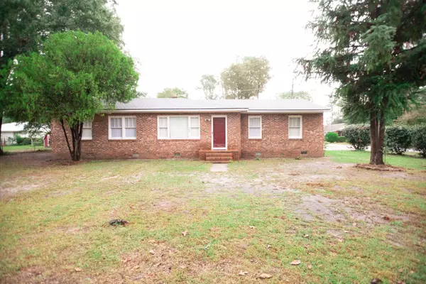 Walterboro, SC 29488,302 George St