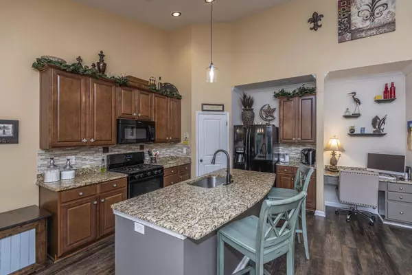 Summerville, SC 29486,237 Decatur Dr