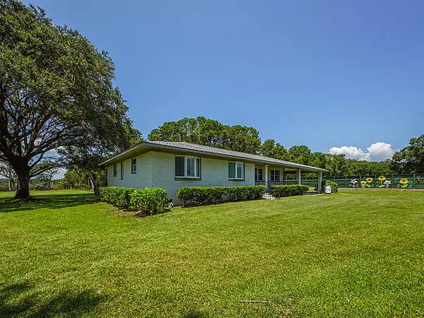 Awendaw, SC 29429,4750 N Hwy 17