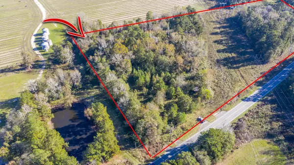 Harleyville, SC 29448,842 W Main St