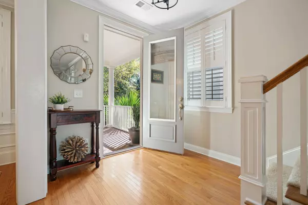 Daniel Island, SC 29492,9006 Merchant St