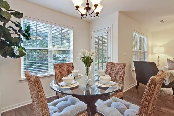 North Charleston, SC 29420,5228 Fernland Way