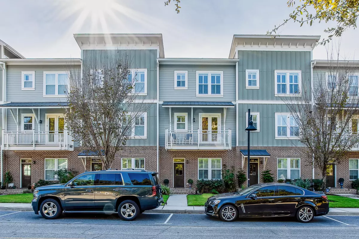 Mount Pleasant, SC 29464,94 Vincent Dr