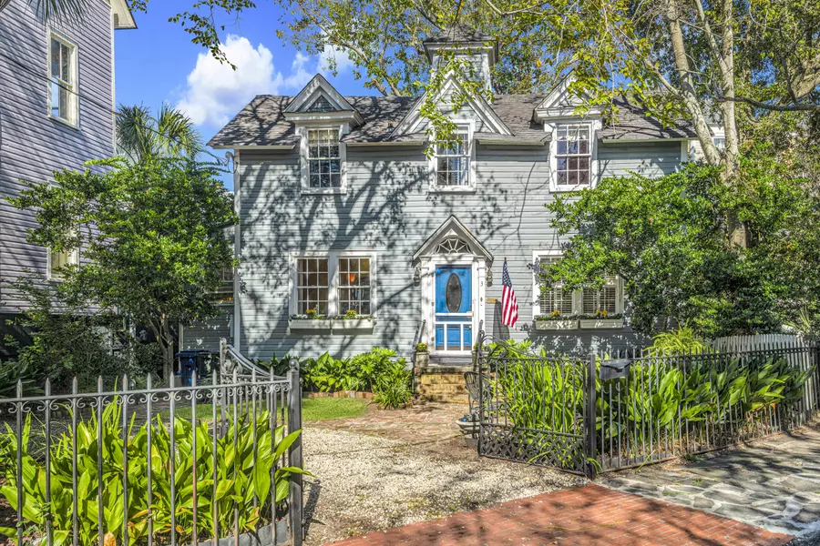 3 Savage St, Charleston, SC 29401