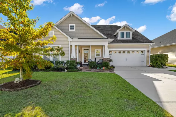 305 Fox Ridge Ln, Moncks Corner, SC 29461