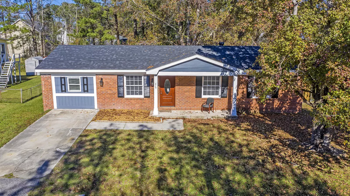 Goose Creek, SC 29445,419 Robin Dr