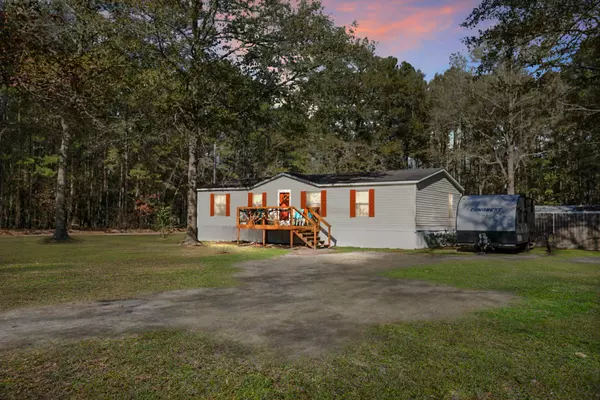 36 Branch Hollow Rd, Walterboro, SC 29488