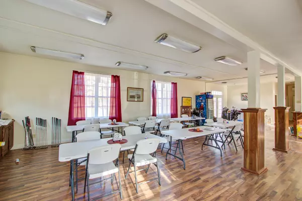 Saint Stephen, SC 29479,957 Bogey Ln