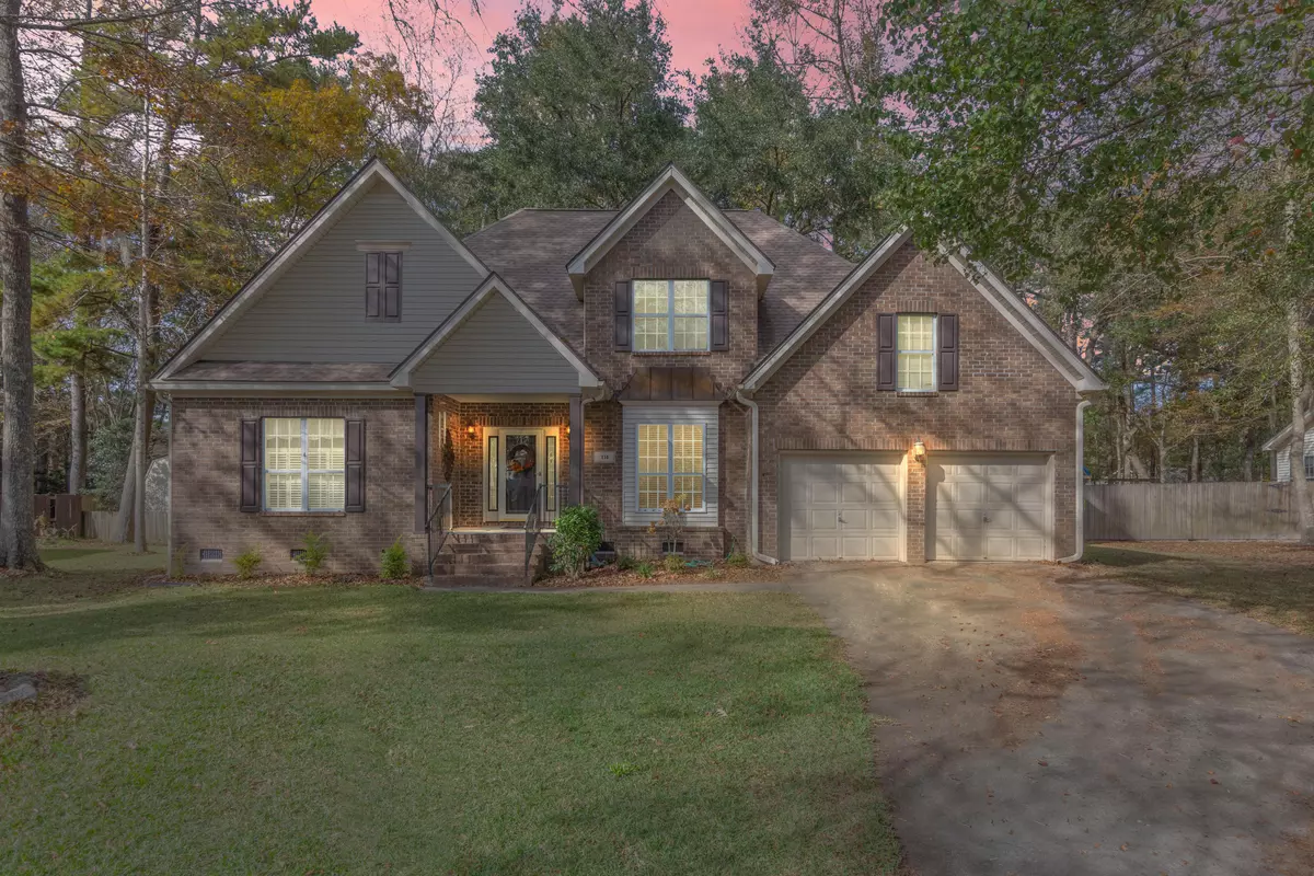 Summerville, SC 29485,114 Barrington Ct