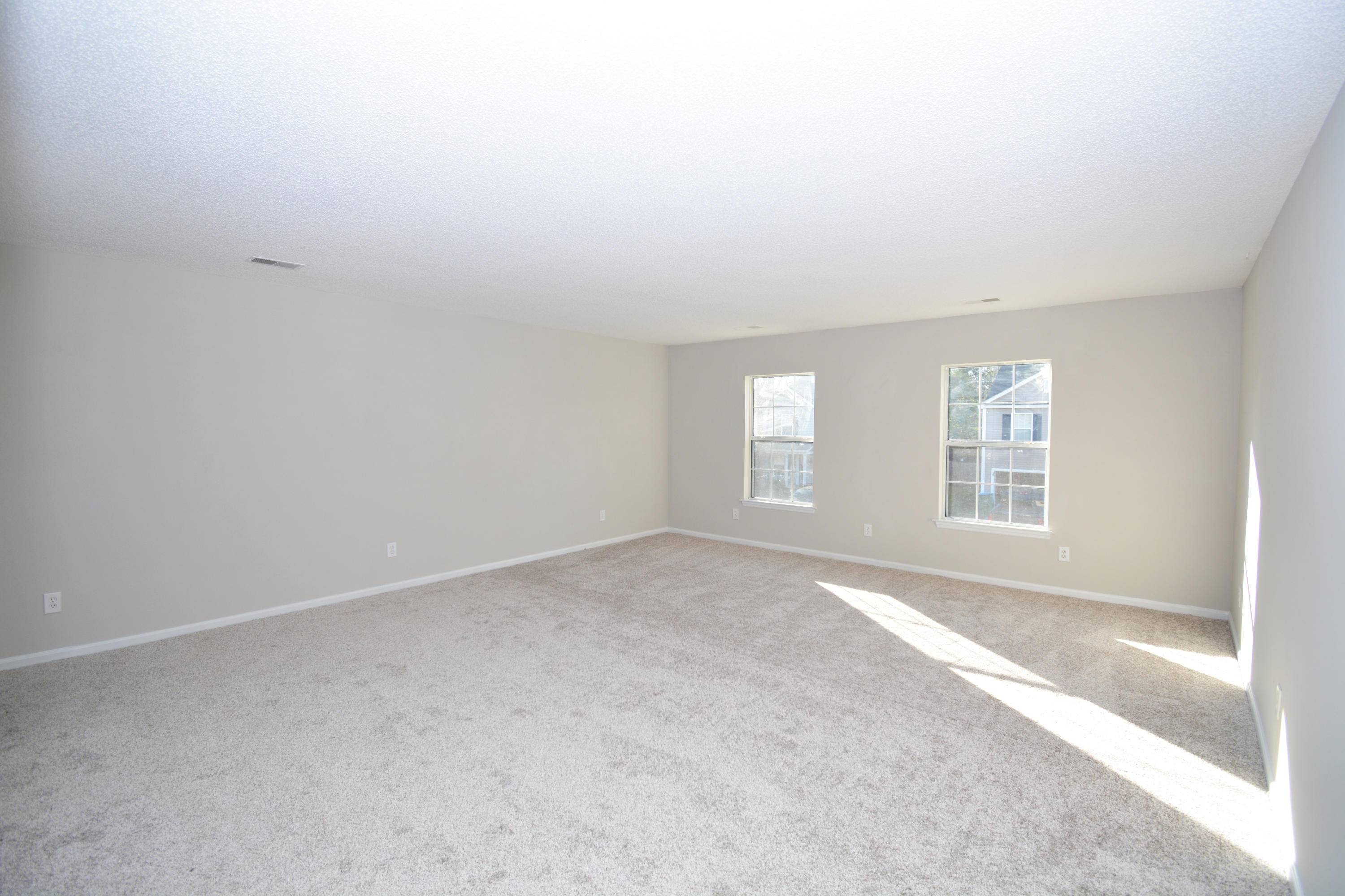 Summerville, SC 29483,115 Destin St