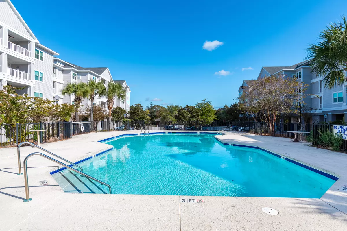 Charleston, SC 29412,1984 Folly Rd #B-203