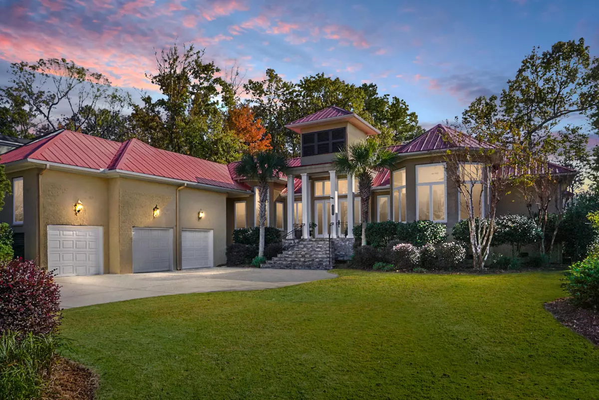 Mount Pleasant, SC 29466,2389 Darts Cove Way