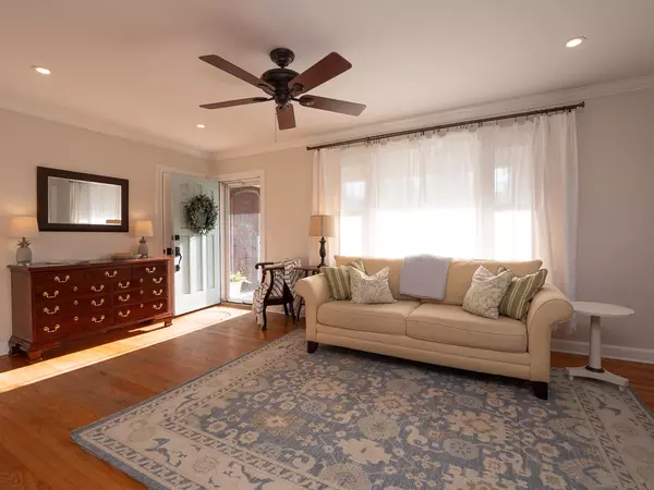 North Charleston, SC 29405,5222 Lancaster St