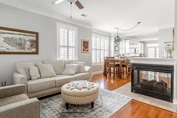 Charleston, SC 29492,2268 Daniel Island Dr