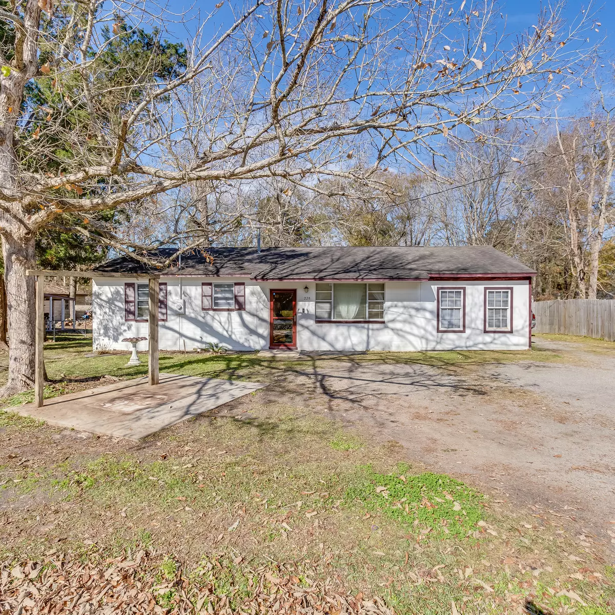 Goose Creek, SC 29445,228 Laurel Ave